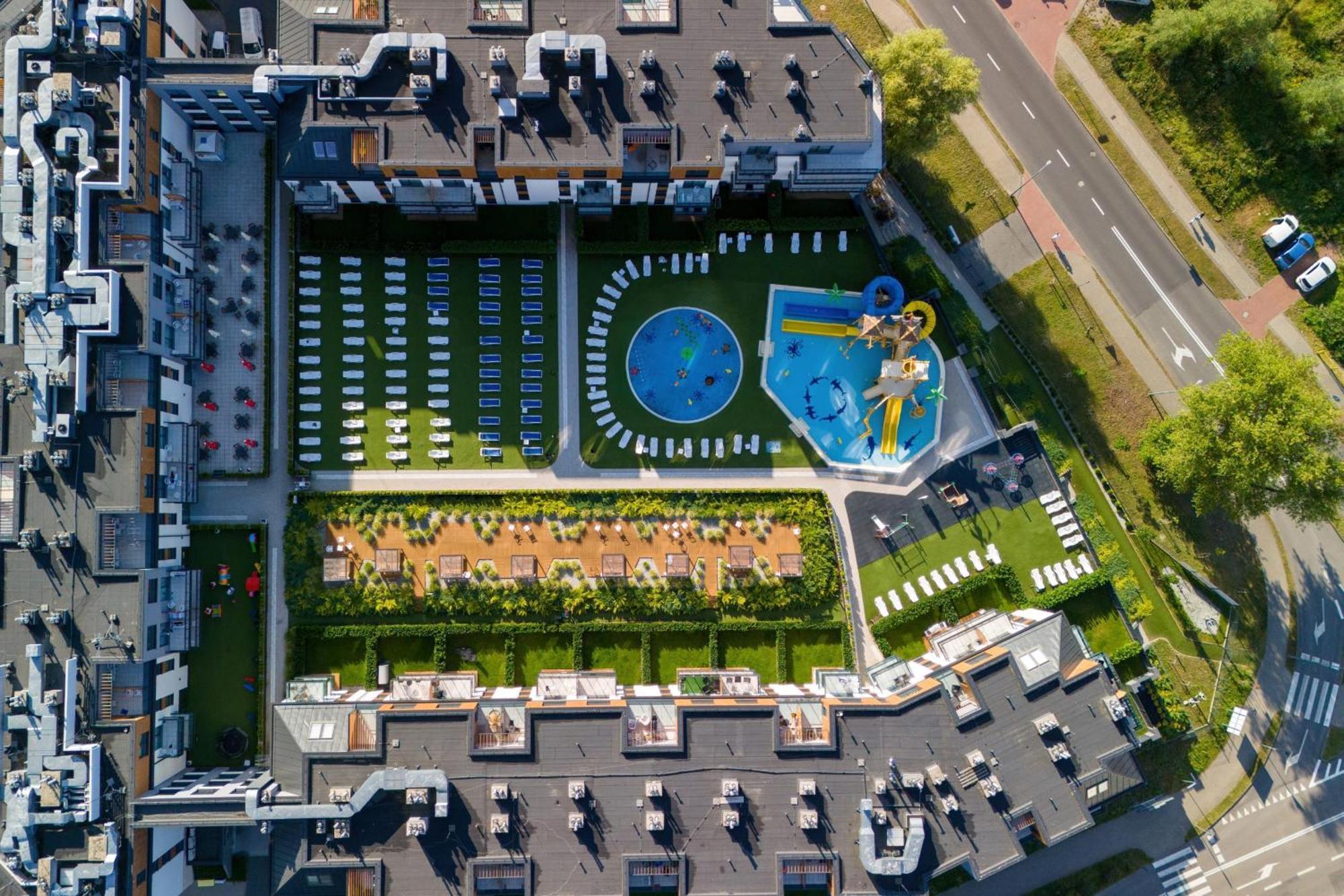 Bel Mare Holiday Apartments Near The Beach With Parking By Noclegi Renters Miedzyzdroje Kültér fotó